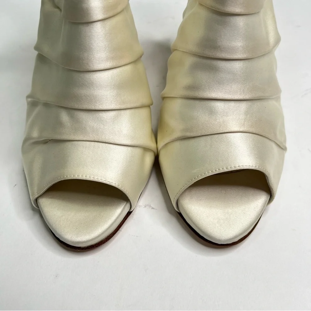 NEW Bridal by Butter Cream Satin Peep-Toe Lace-up Classy Wedding Bridal Pumps - Picture 3 of 14